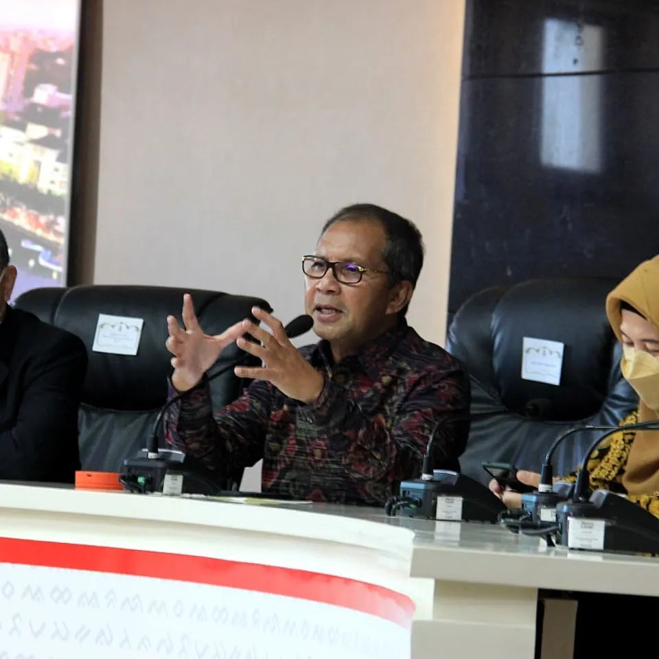 Danny Pomanto Bilang Rel Kereta Api Layang Sesuai dengan Kondisi Tata Ruang Makassar